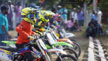 MotoCross Racing